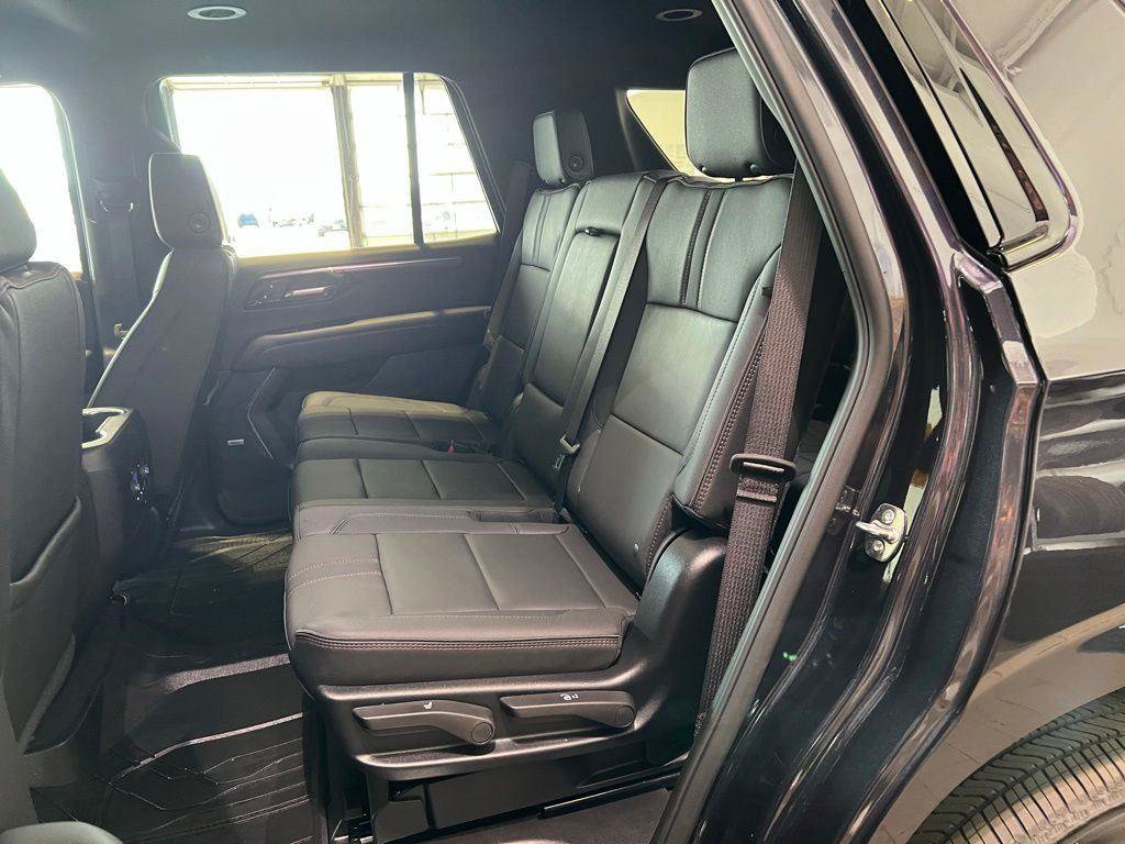 Used 2026 Chevrolet Tahoe RST w/ Comfort Package AWD/4WD image 18