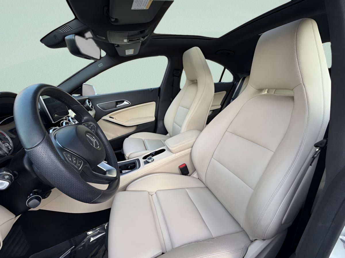 Used 2016 Mercedes-Benz CLA 250 4MATIC image 9