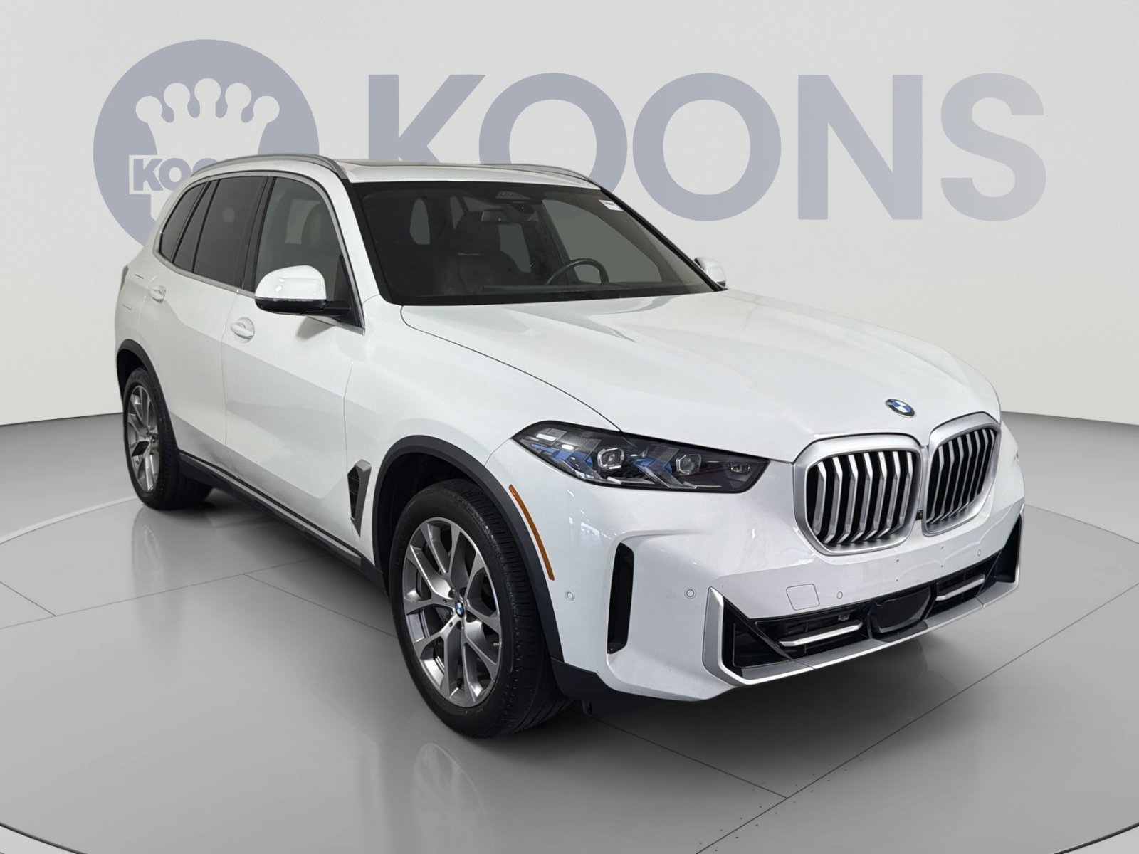 Used 2024 BMW X5 xDrive40i w/ Premium Package AWD/4WD image 10