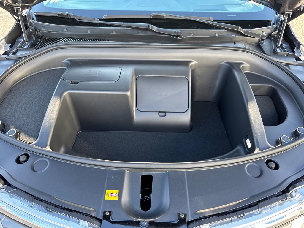 New 2025 VinFast VF 8 Eco AWD/4WD image 8