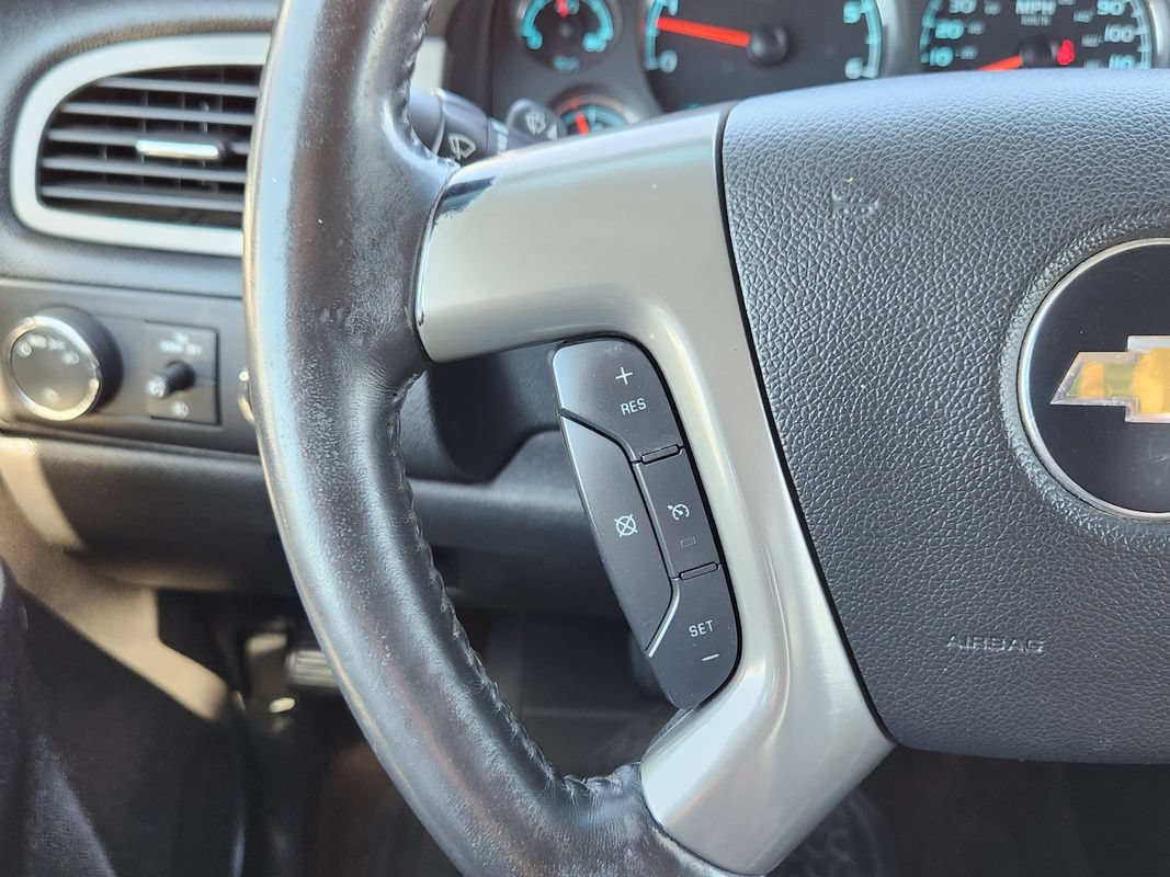 Used 2013 Chevrolet Silverado 1500 LTZ AWD/4WD image 30