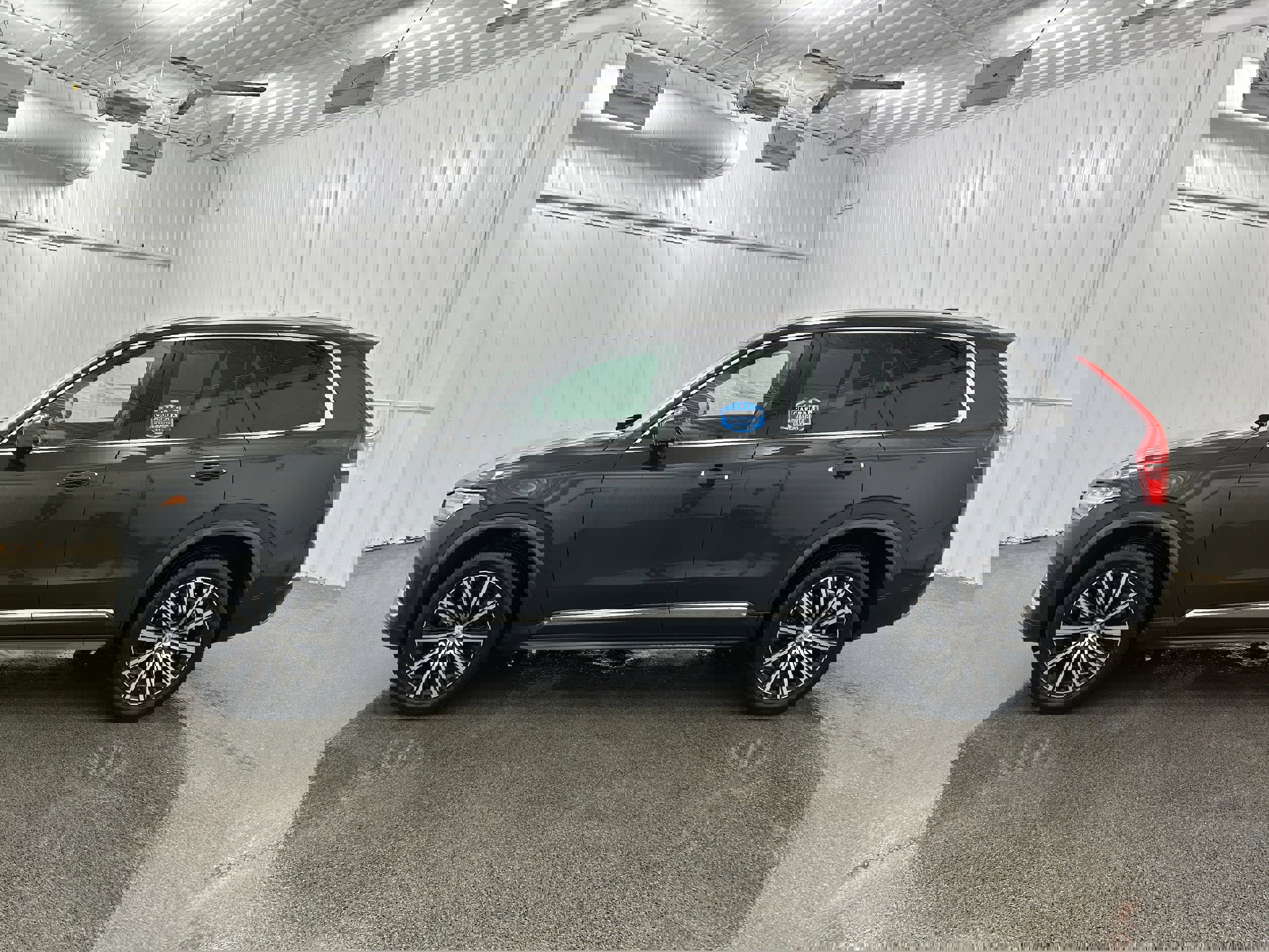 Used 2022 Volvo XC90 T6 Inscription w/ Advanced Package AWD/4WD image 19