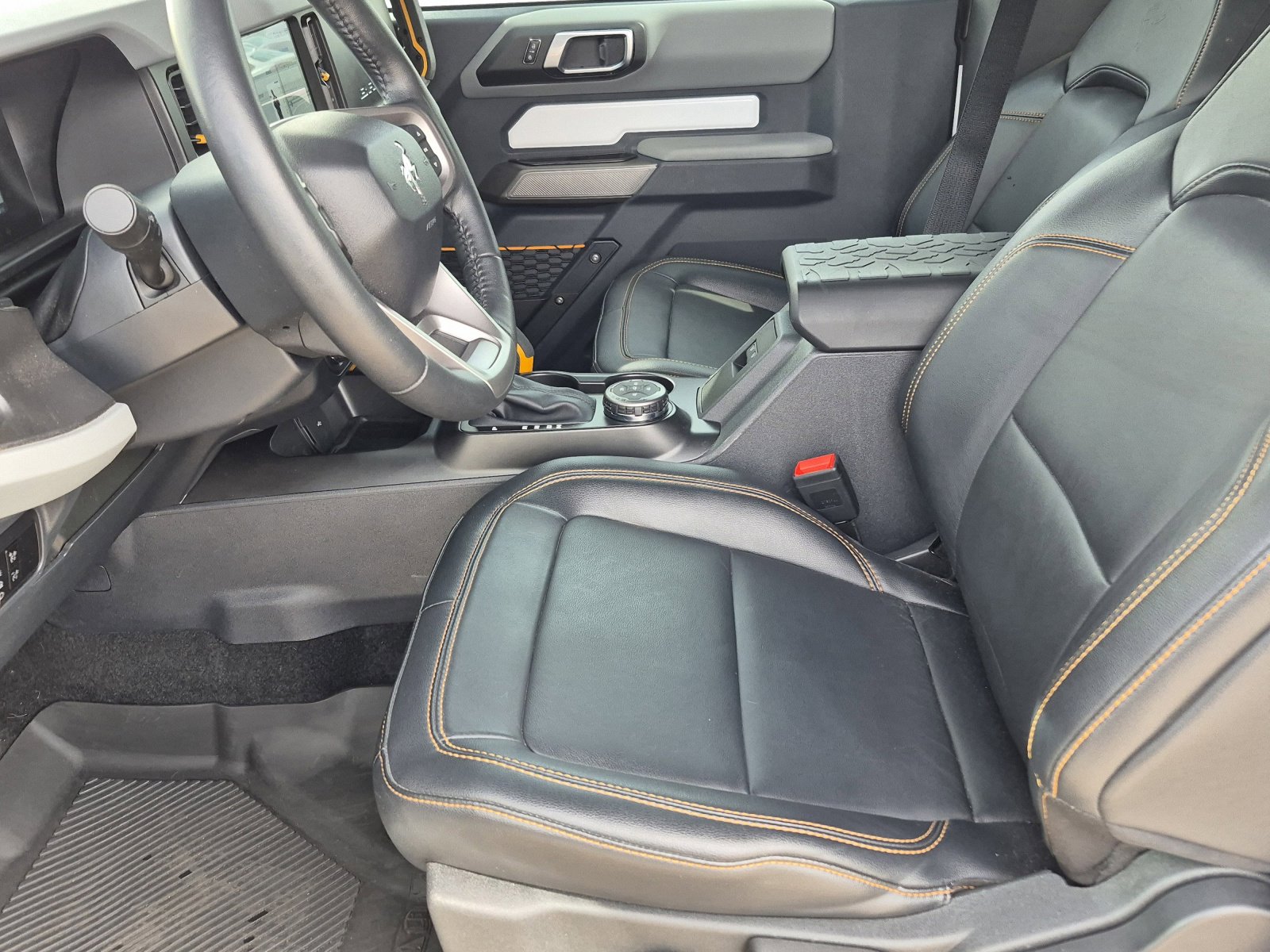 Used 2023 Ford Bronco Badlands AWD/4WD image 16