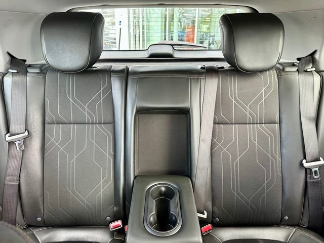 Used 2021 Chevrolet Trax LT FWD image 18