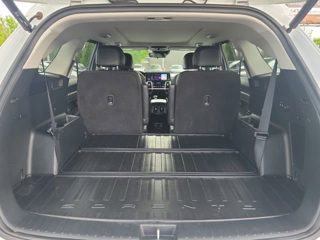 Certified 2022 Kia Sorento SX FWD image 8