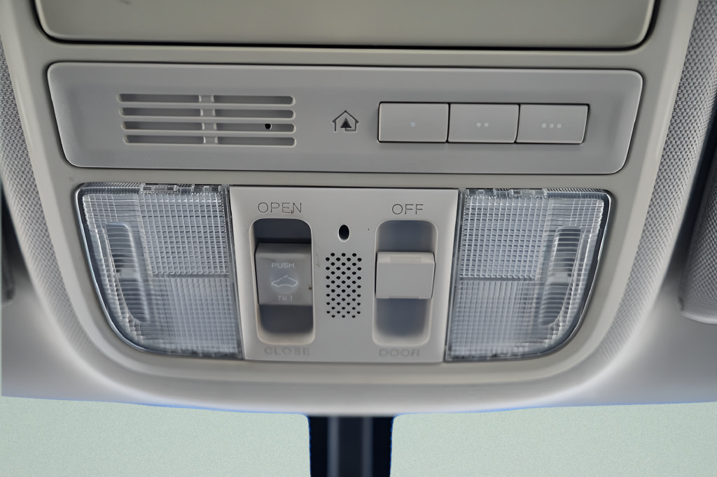 Used 2011 Acura TSX Sedan FWD image 23