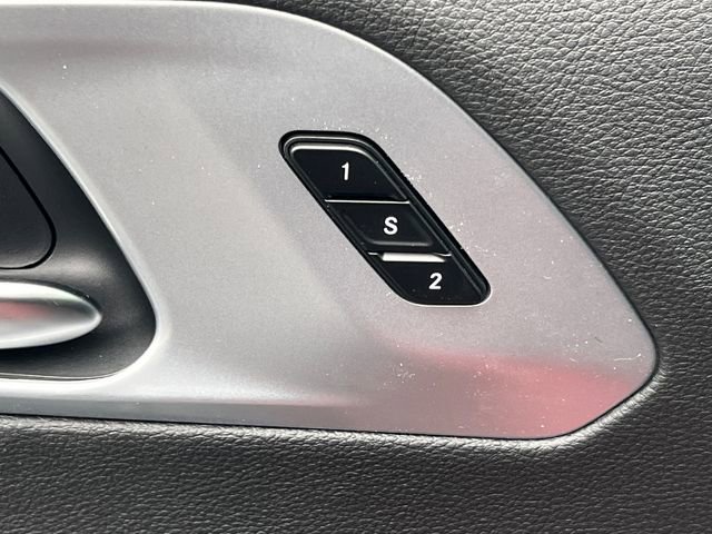 New 2026 Chrysler Pacifica Limited w/ S Appearance Package AWD/4WD image 19