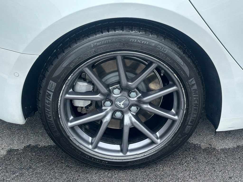 Used 2020 Tesla Model 3 Standard Range Plus RWD image 9