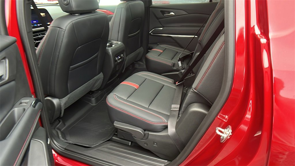 New 2026 Chevrolet Traverse RS w/ LPO, Floor Liner Package image 18