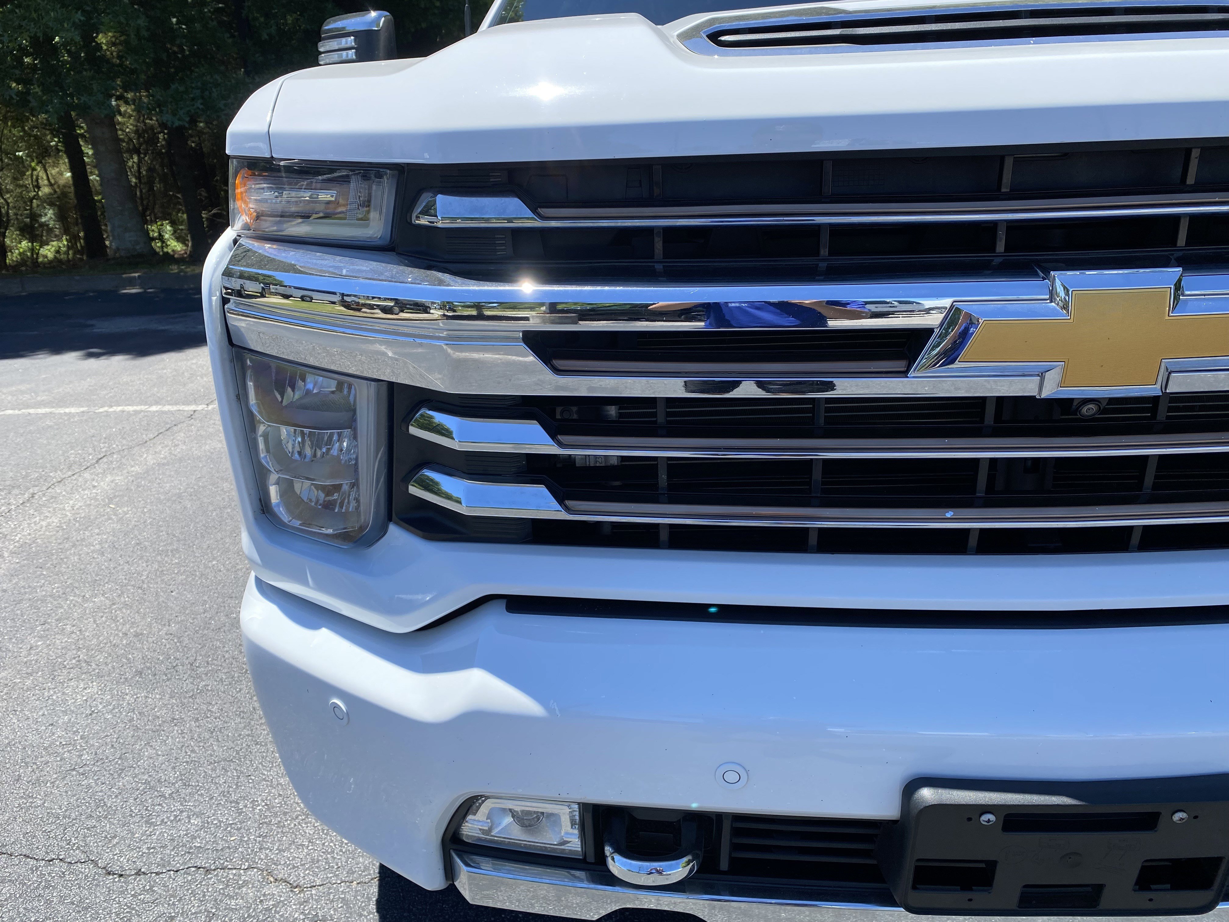 Used 2023 Chevrolet Silverado 2500 High Country w/ Safety Package II AWD/4WD image 15