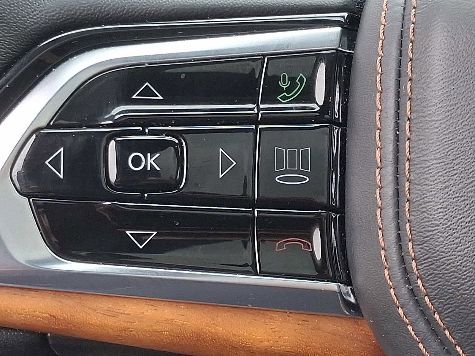 Used 2022 Jeep Grand Cherokee Summit image 23