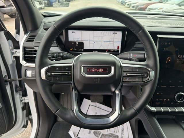 Used 2025 GMC Acadia Elevation image 31