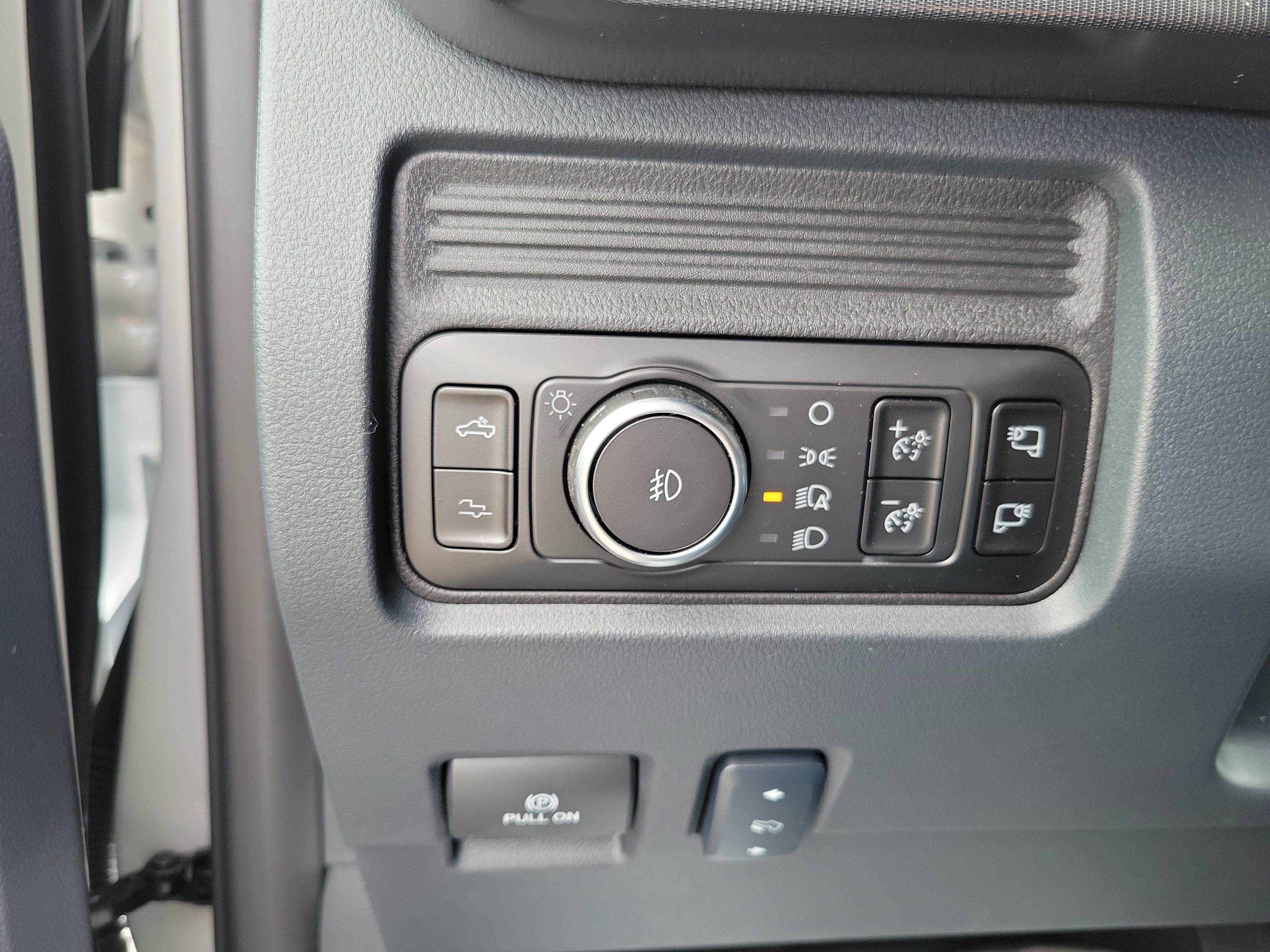 New 2026 Ford F350 Platinum AWD/4WD image 21