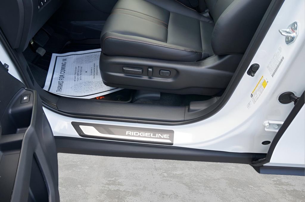 New 2025 Honda Ridgeline TrailSport image 16