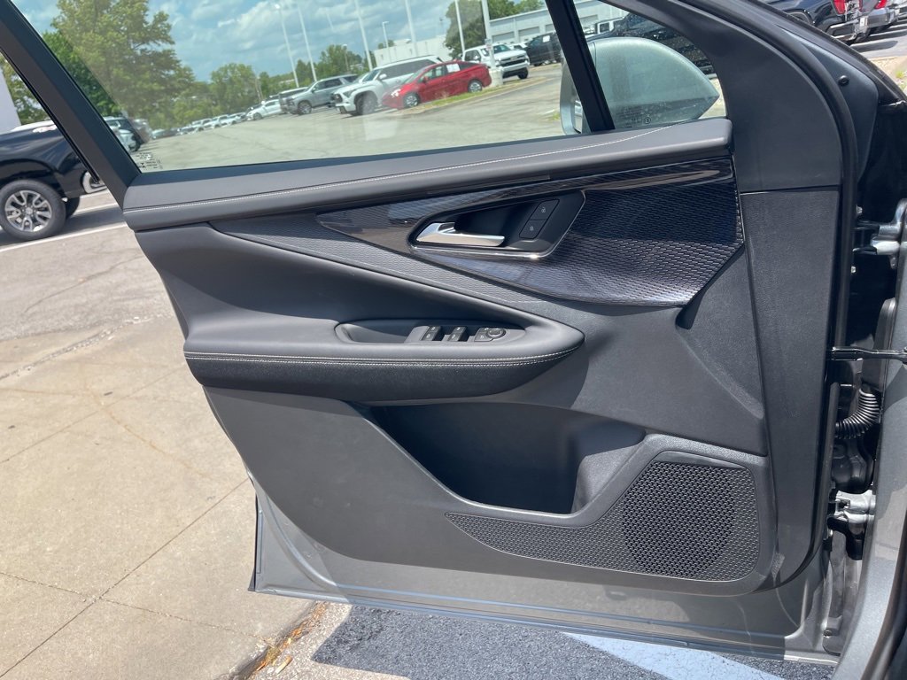 New 2025 Chevrolet Blazer EV LT image 30