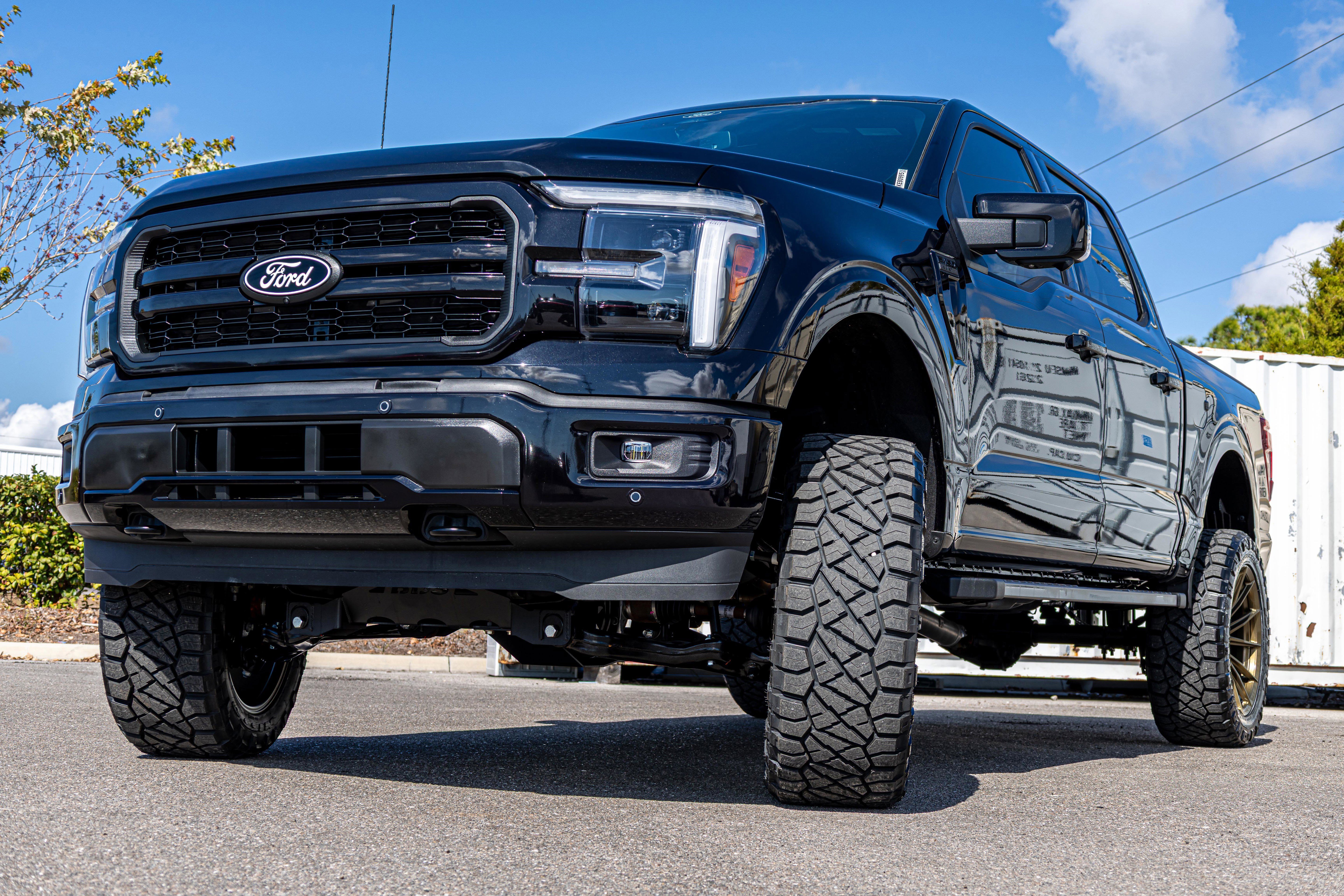 New 2025 Ford F150 Lariat w/ Equipment Group 501A Mid image 23