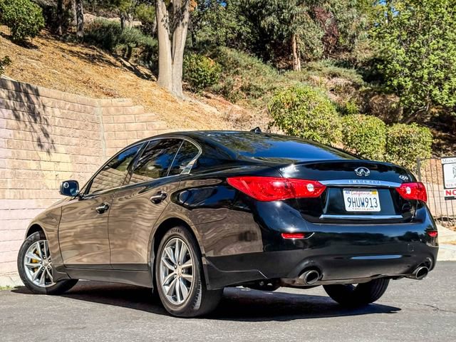 Used 2017 INFINITI Q50 3.0t Premium w/ Cargo Package (L95) image 15