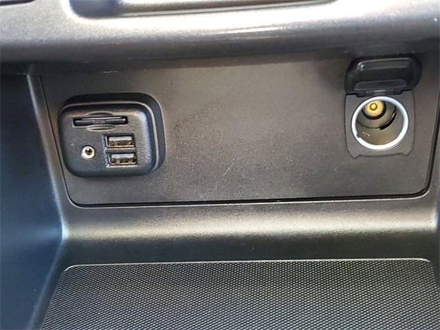 Used 2020 GMC Canyon Denali image 16