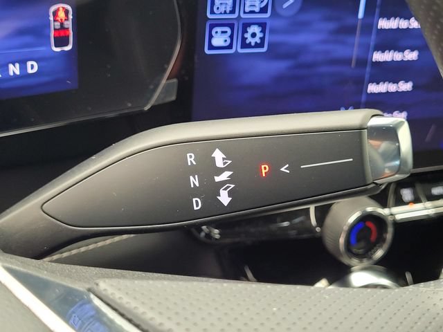 Used 2025 Chevrolet Blazer EV LT AWD/4WD image 23