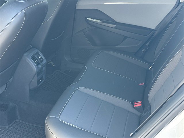 Used 2022 Volkswagen Taos SE image 11