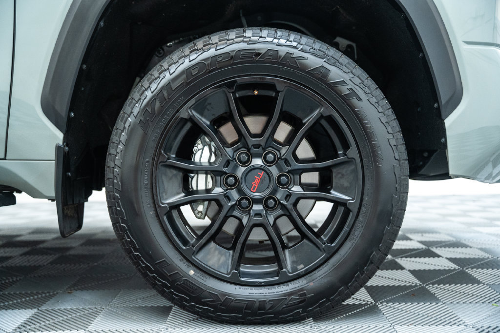 Used 2024 Toyota Tundra Limited w/ TRD Off-Road Package AWD/4WD image 19