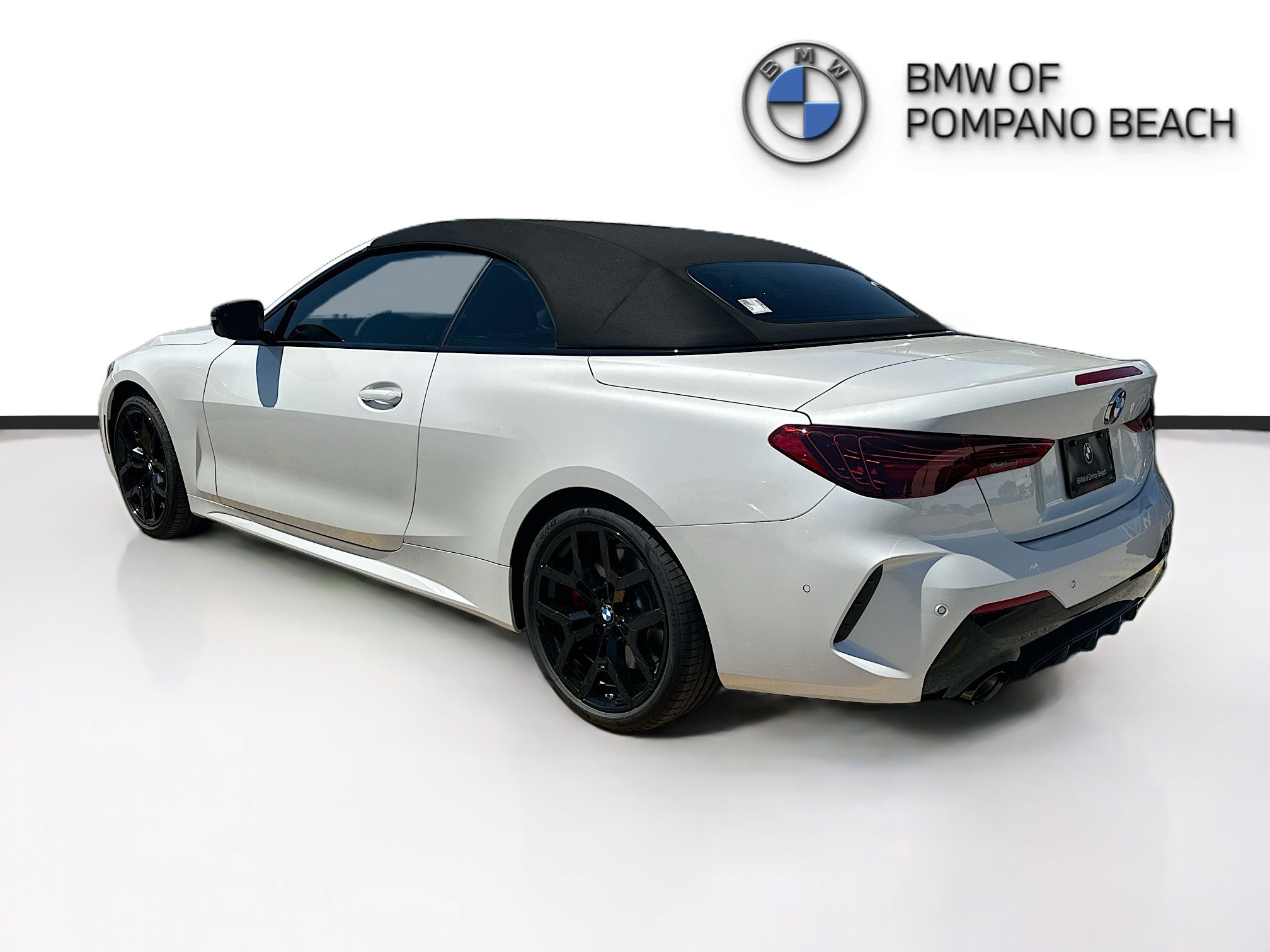 New 2026 BMW 430i Convertible image 5