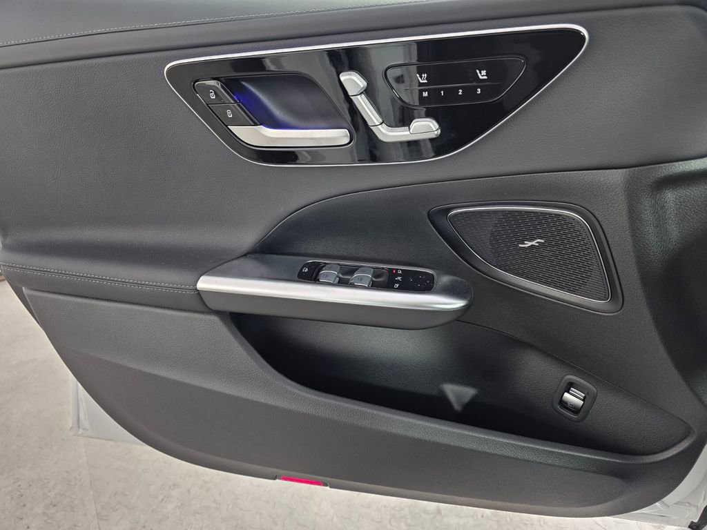 New 2026 Mercedes-Benz C 43 AMG 4MATIC Sedan image 17