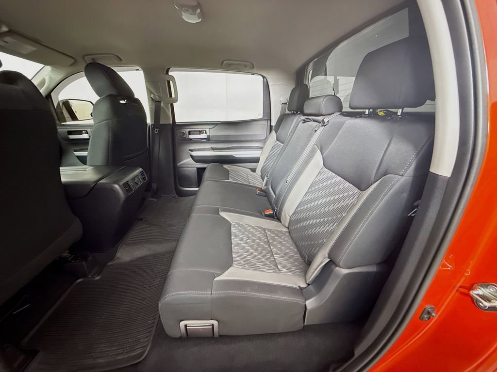 Used 2018 Toyota Tundra SR5 w/ SR5 Upgrade Package image 27