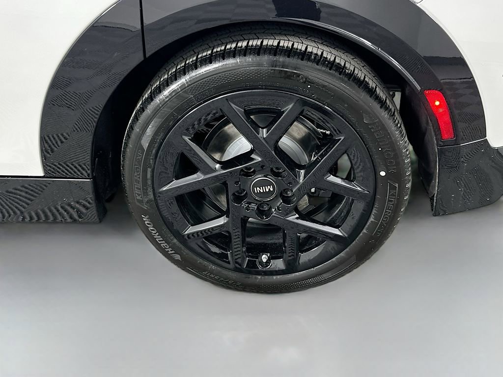 New 2026 MINI Cooper S image 22