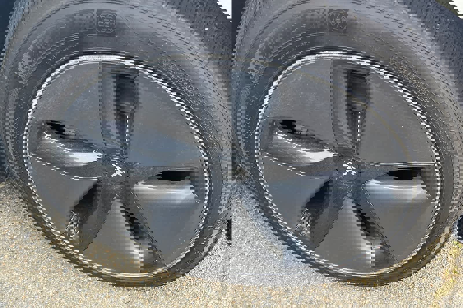 Used 2018 Tesla Model 3 Mid Range image 15