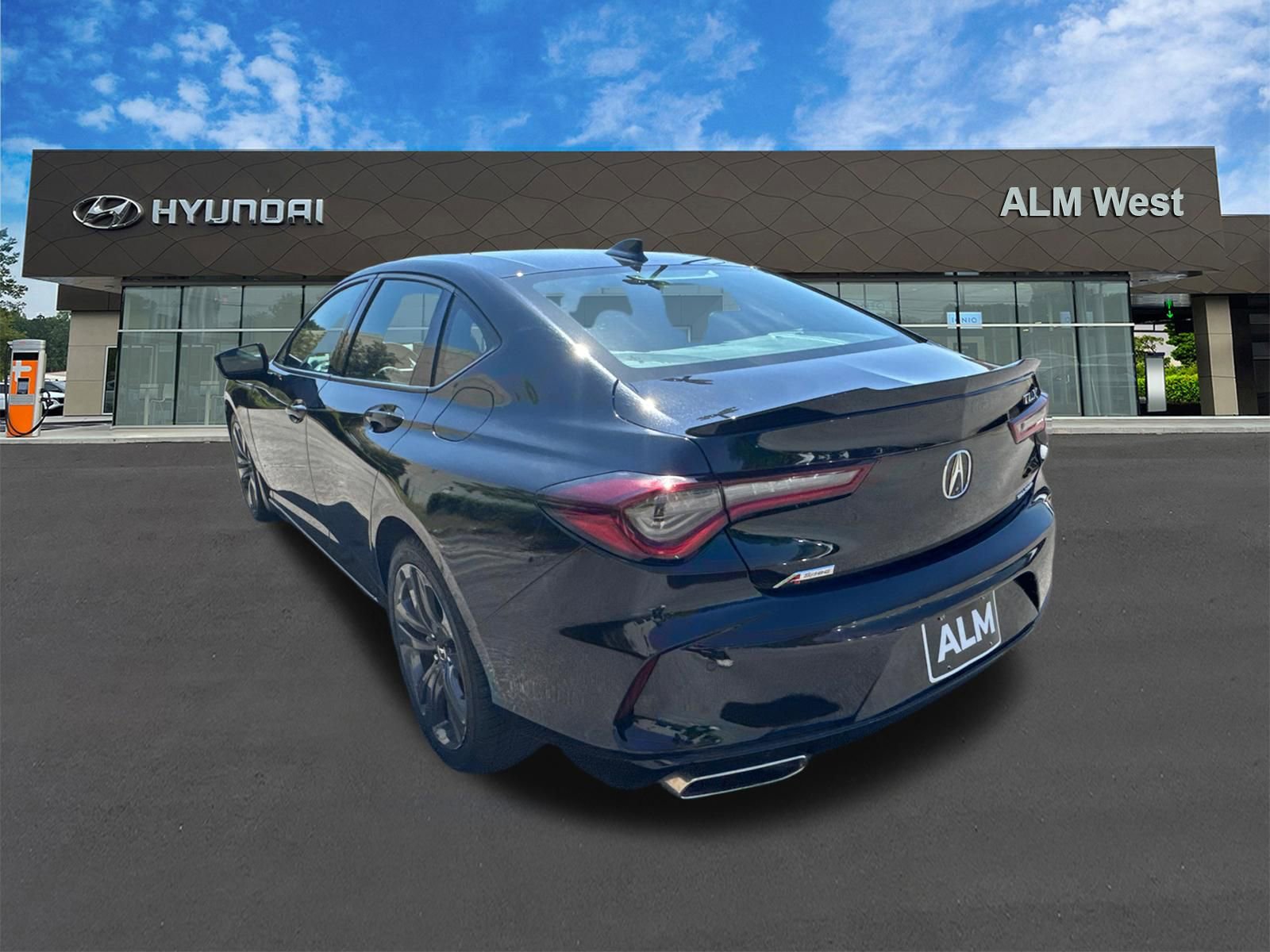 Used 2022 Acura TLX SH-AWD w/ A-SPEC Pkg image 7