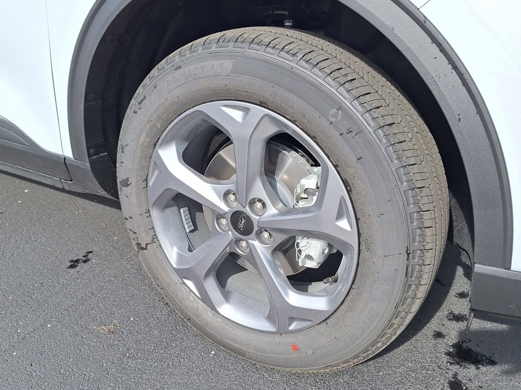 New 2026 Ford Escape ST-Line w/ Cold Weather Package image 22