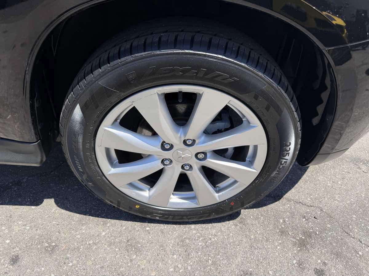 Used 2013 Mitsubishi Outlander Sport ES FWD image 4