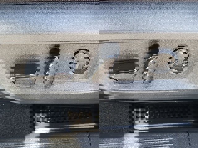 Used 2022 Nissan Rogue SV image 22