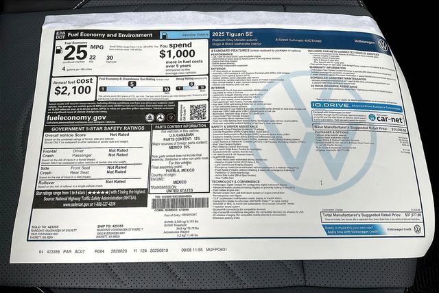 New 2025 Volkswagen Tiguan SE AWD/4WD image 5