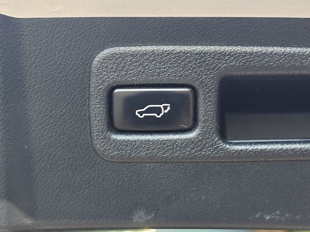 Used 2015 Lexus NX 200t AWD w/ Premium Package image 16