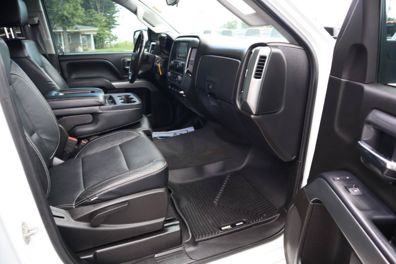 Used 2019 Chevrolet Silverado 2500 LT AWD/4WD image 16