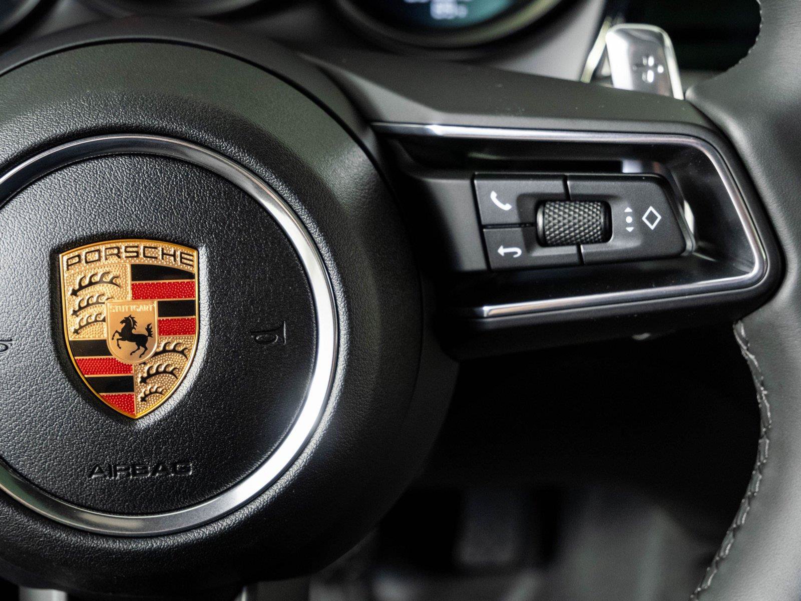 New 2026 Porsche Macan AWD/4WD image 11
