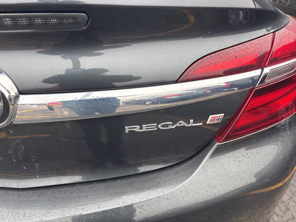 Used 2016 Buick Regal image 5