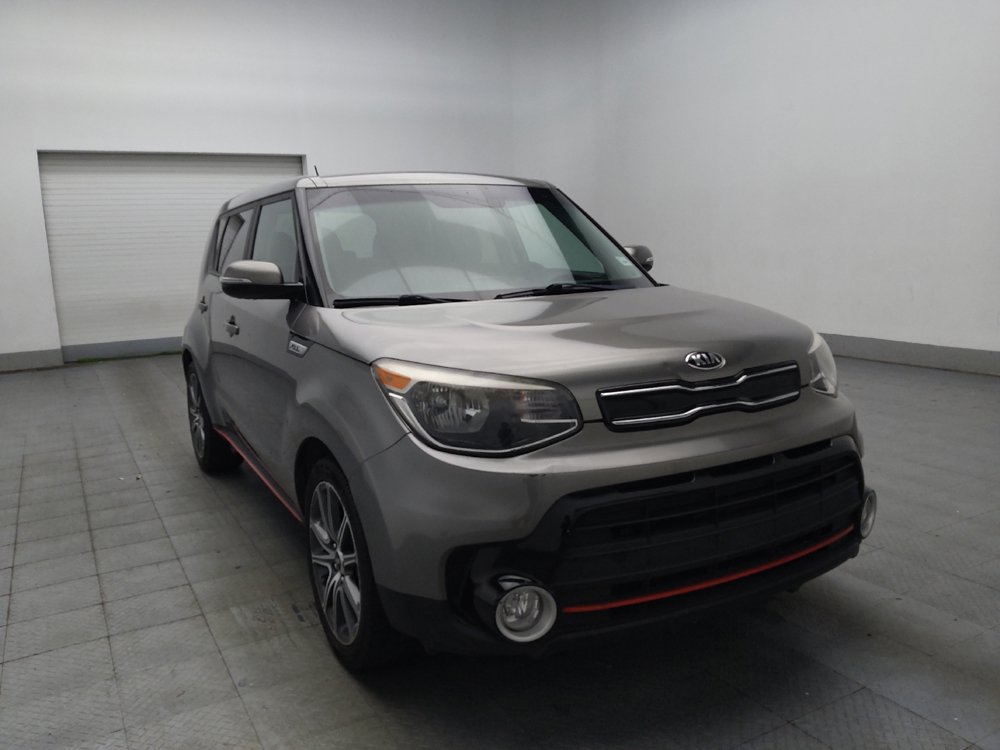 Used 2019 Kia Soul ! FWD image 13
