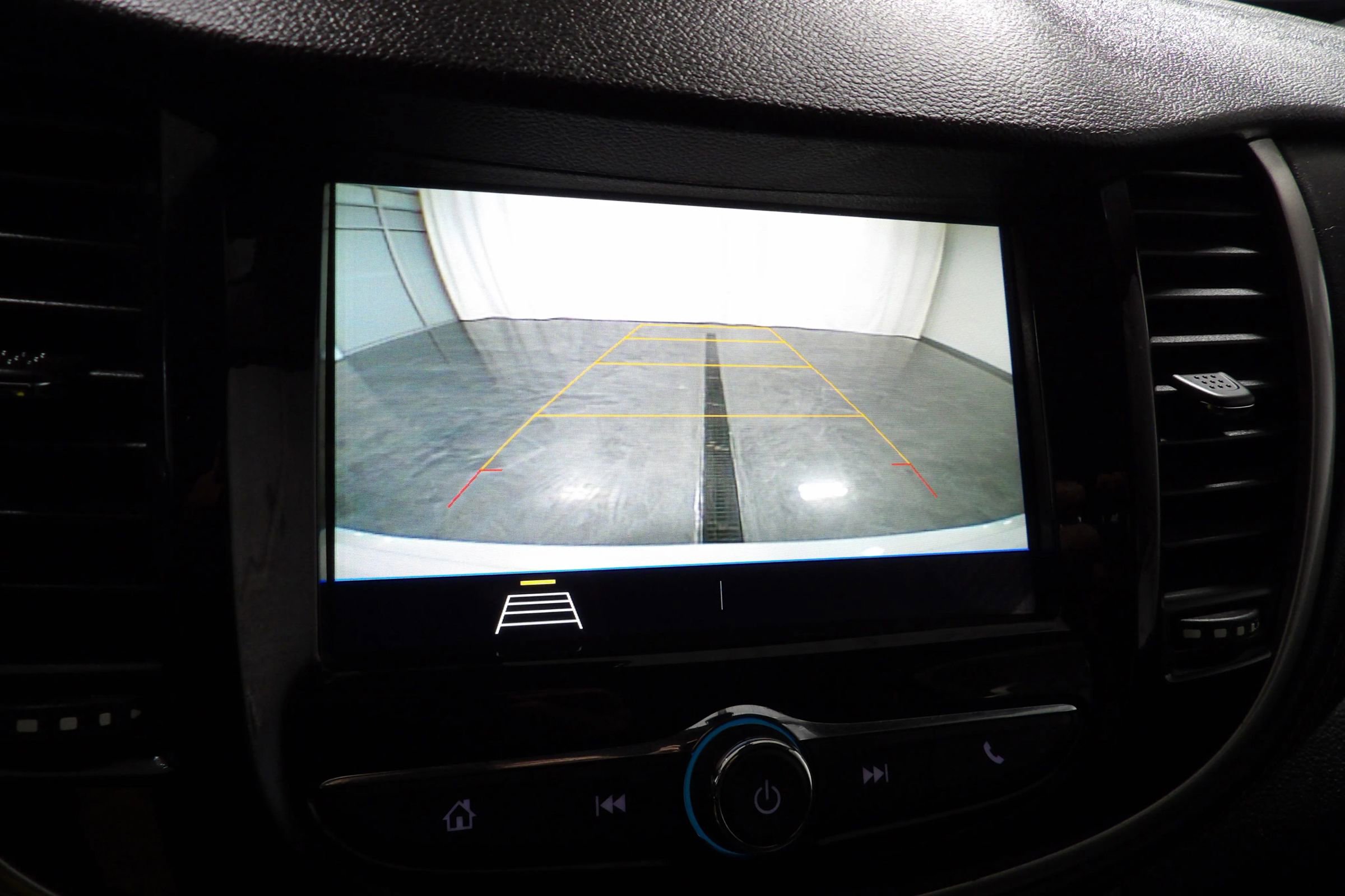 Used 2019 Chevrolet Trax LS FWD image 15