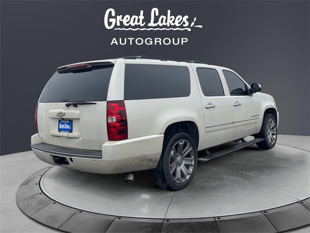 Used 2011 Chevrolet Suburban LTZ image 5