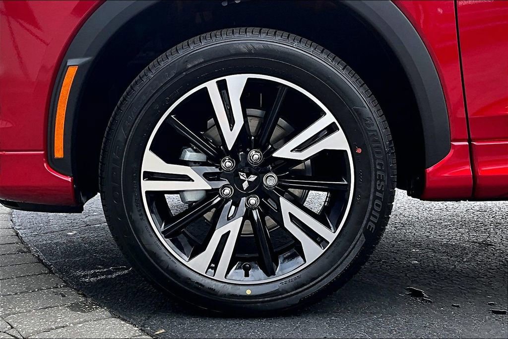 New 2026 Mitsubishi Eclipse Cross SEL AWD/4WD image 12