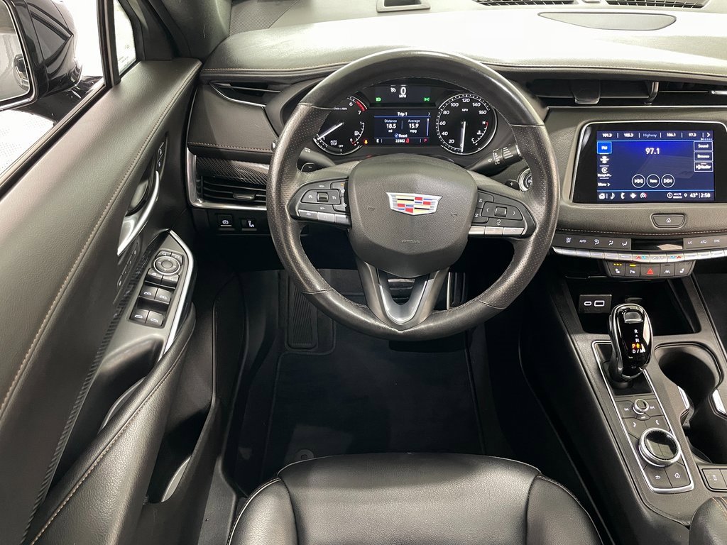 Certified 2023 Cadillac XT4 Sport w/ LPO, Onyx Lite Package image 22
