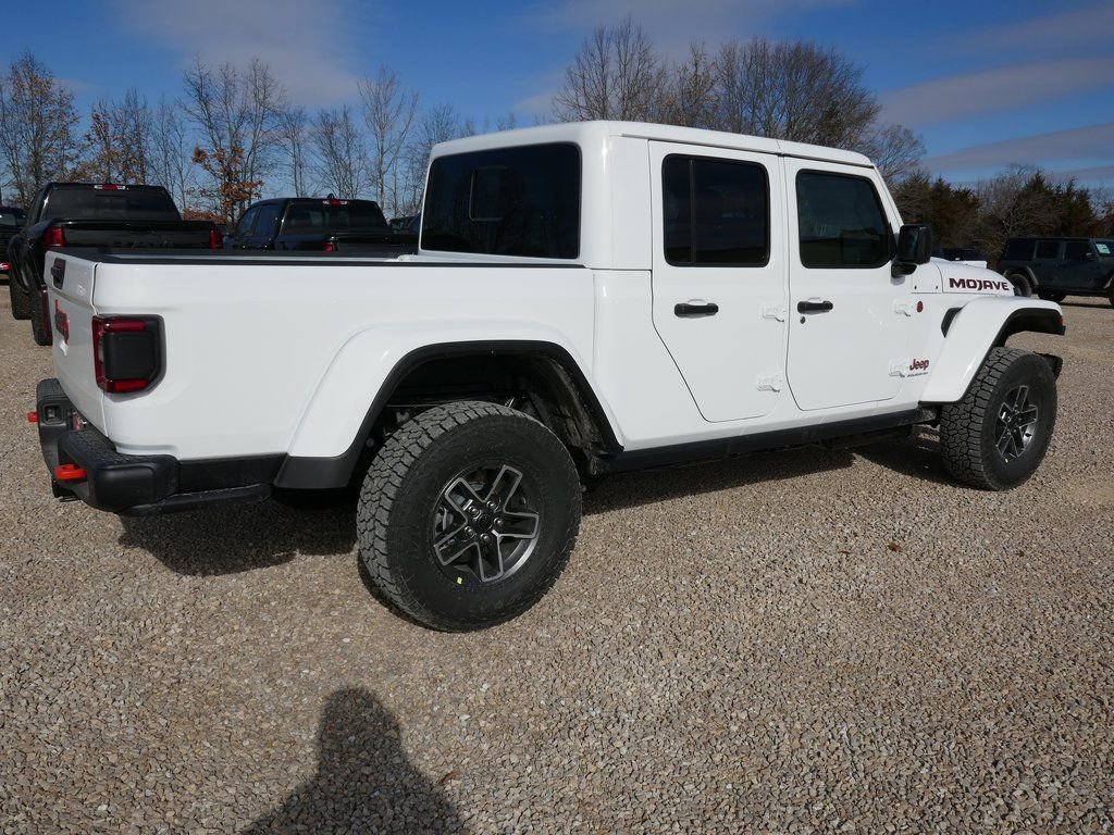 New 2026 Jeep Gladiator Mojave image 5
