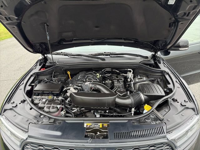 Used 2025 Dodge Durango GT AWD/4WD image 24