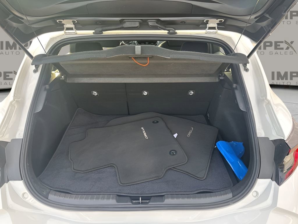 Used 2023 Toyota Corolla SE image 25
