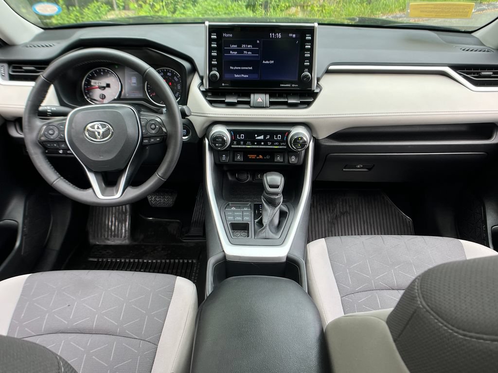 Used 2022 Toyota RAV4 XLE w/ Convenience Package AWD/4WD image 13