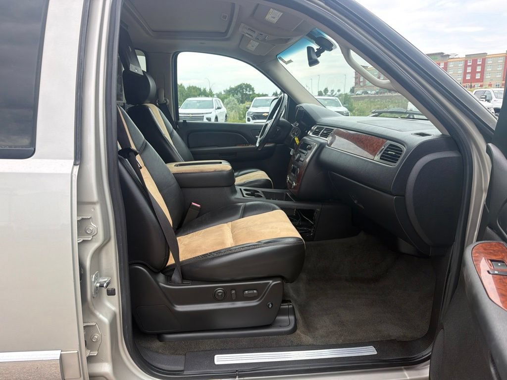 Used 2007 Chevrolet Tahoe LT w/ LT Preferred Equipment Group AWD/4WD image 28