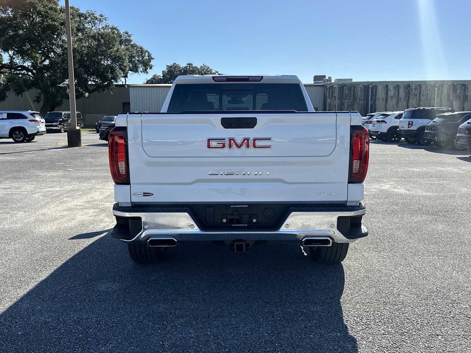 Used 2024 GMC Sierra 1500 SLT w/ SLT Premium Plus Package image 8